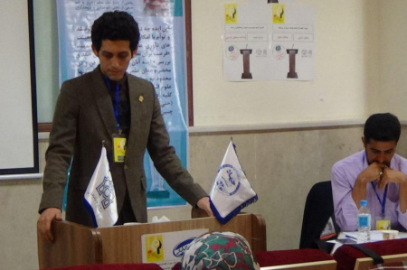 "مشکلات کشور ناشی از ناکارآمدی مسئولان است (نه ناکارآمدی نظام)." شما چه فکر می کنید؟